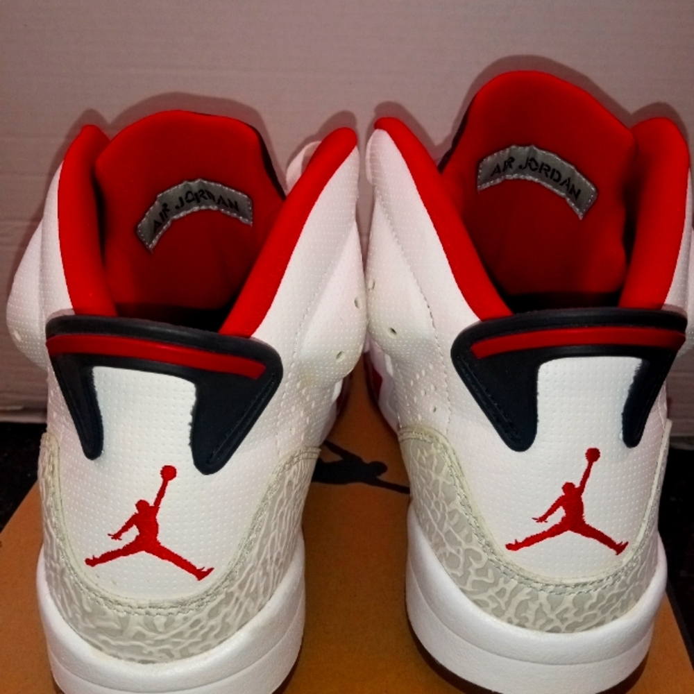 Jordans - Picture 2 of 4